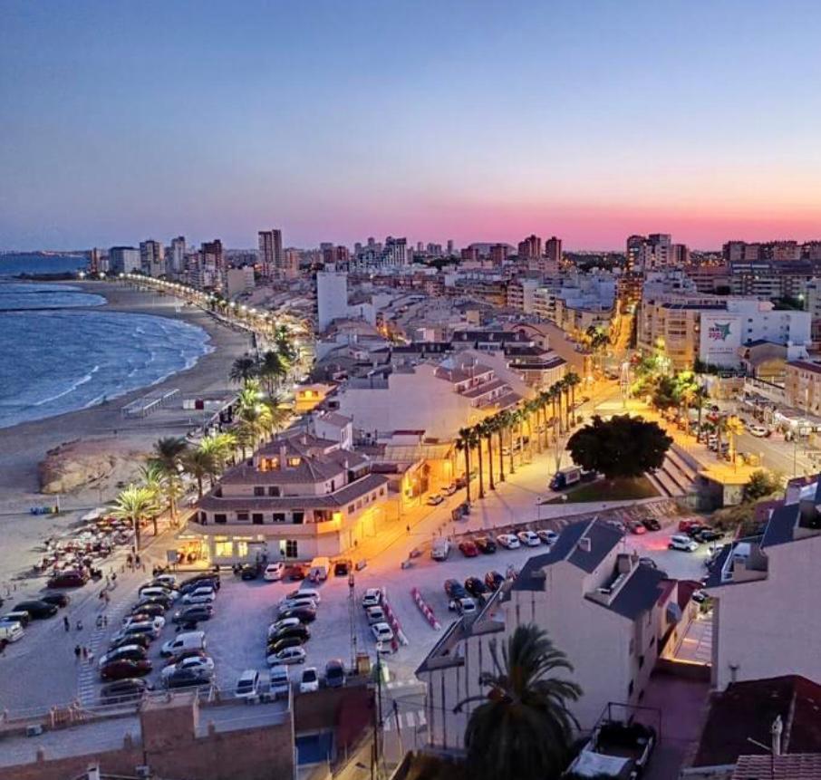Modern Apartment Directly On The Beach With Wifi And Air Conditioning El Campello Esterno foto